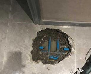 仲巴阳台漏水维修公司分享下暖气管道漏水的原因有哪些